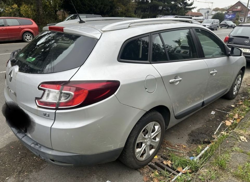 Запчастини меган 3 розборка шрот розбіра крило фара ляда запчасти стоп