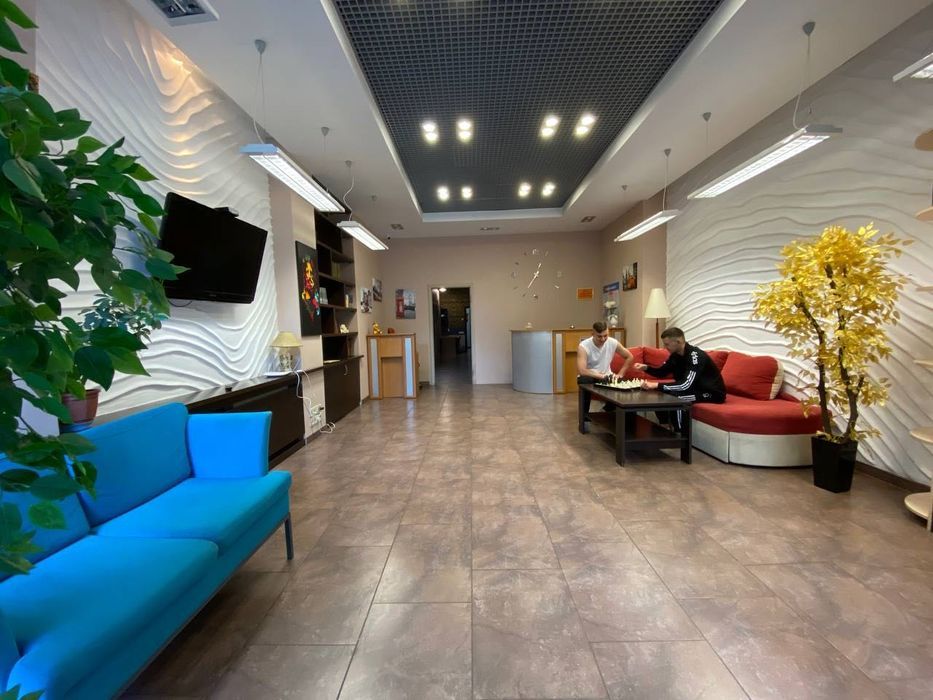 Новий хостел Київ із бомбосховищем! Метро Шулявська