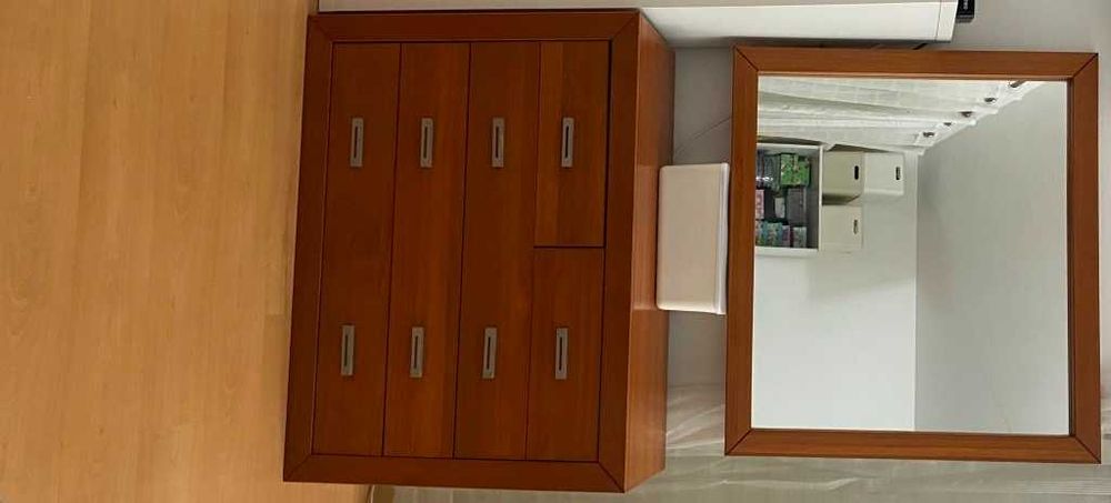 Vende-se Conjunto de :
