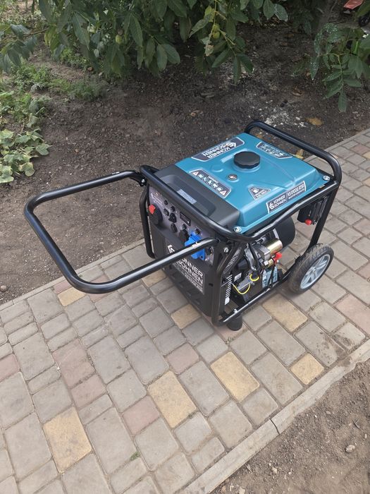 Бензиновий генератор Konner&Sohnen KS 8100iE ATSR