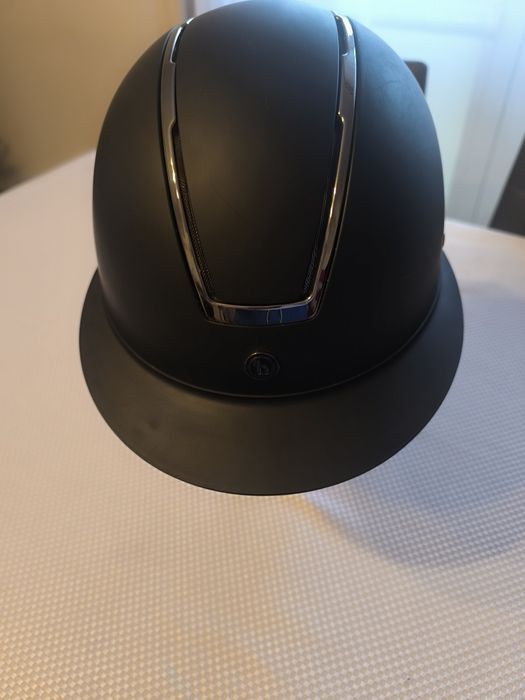 Kask do jazdy konnej horze