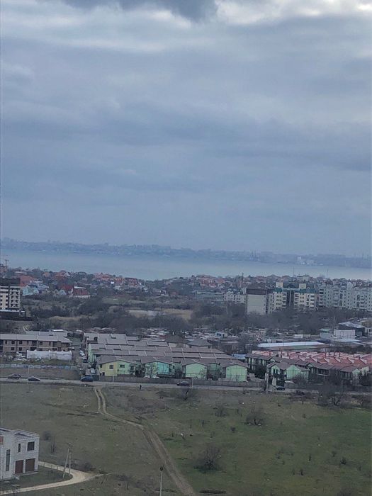 Стильна двокімнатна tir-01
