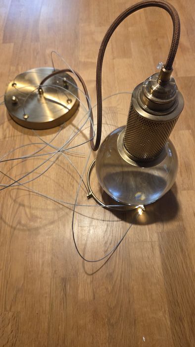 Lampa wisząca z kulą 13 cm