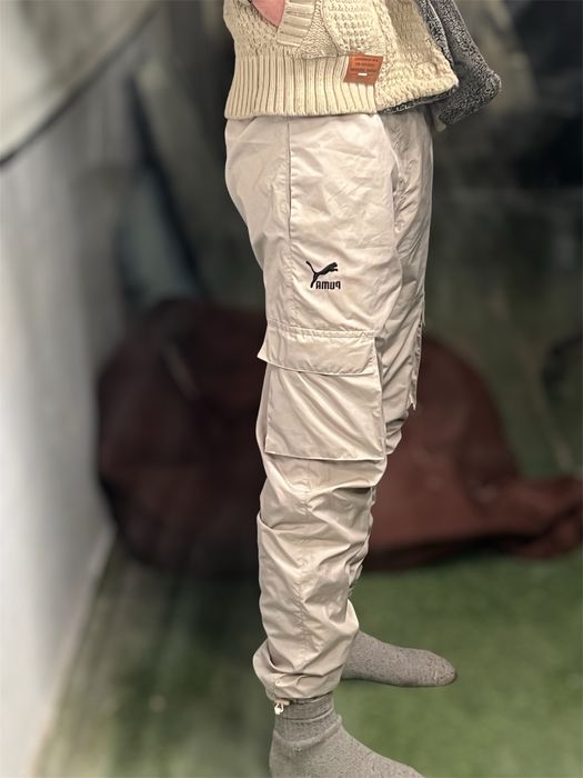 Оригінальні легкі Puma cargo pants