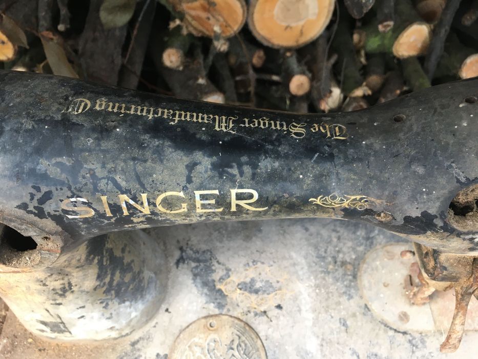 Maszyna antyk Singer bez blatu i nozek