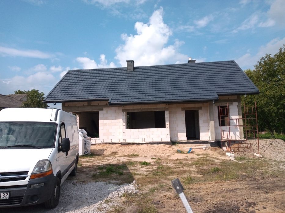 Dachy, wykonywanie pokryć dachowych