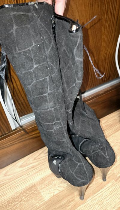 Botas de marca em pele