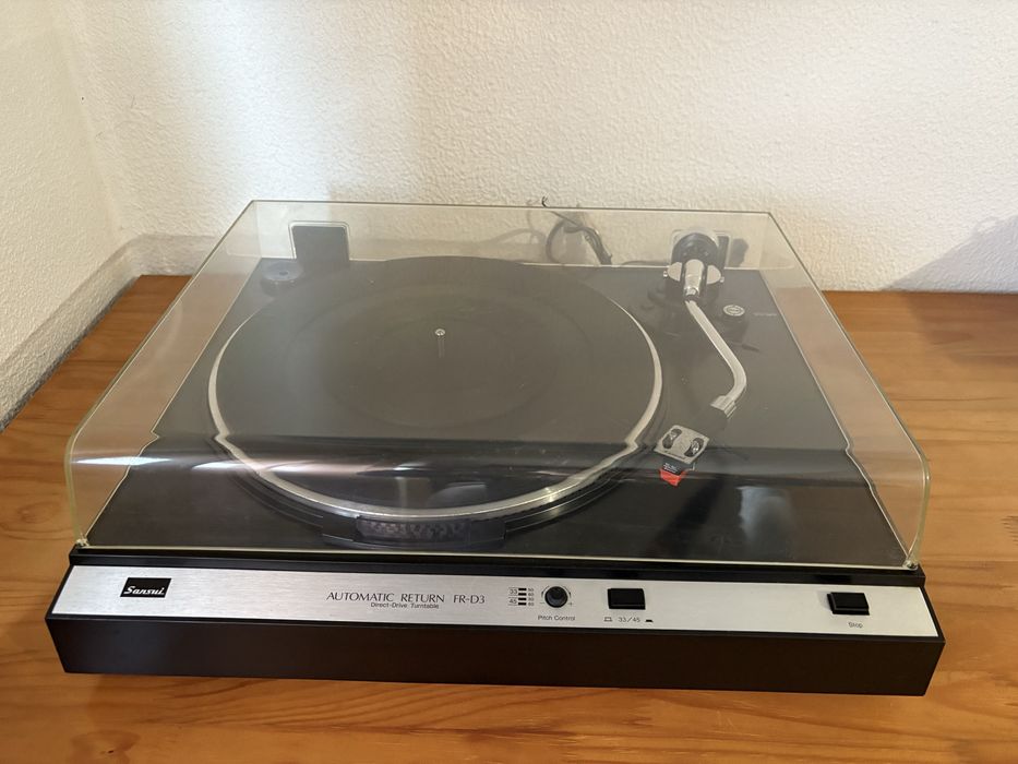 Gira discos Sansui FR-D3