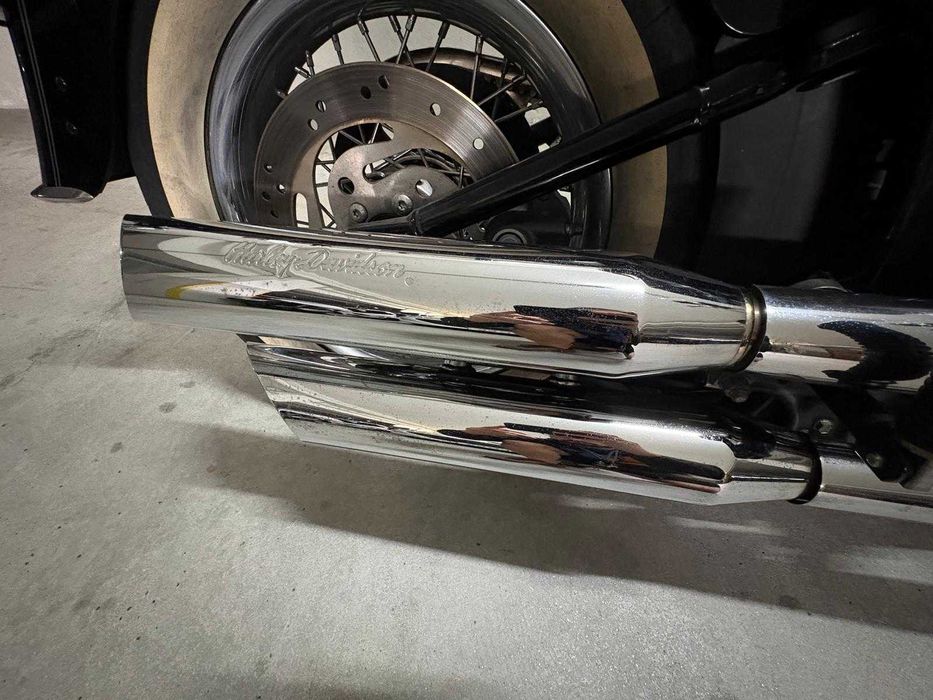 Harley-Davidson Softail Deluxe, ano 2012, com 22.500 km