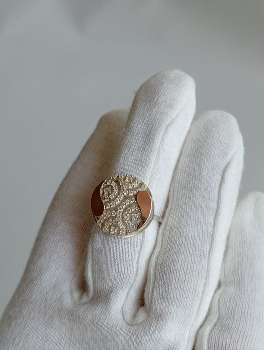 Срібна каблучка з золотими пластинами