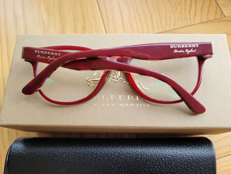 Oprawki korekcyjne Burberry