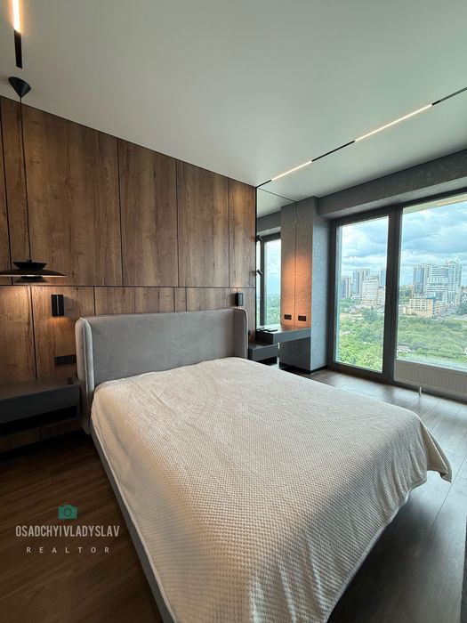 Завжди є світло! 2к ЖК Бартоломео | студія + спальня