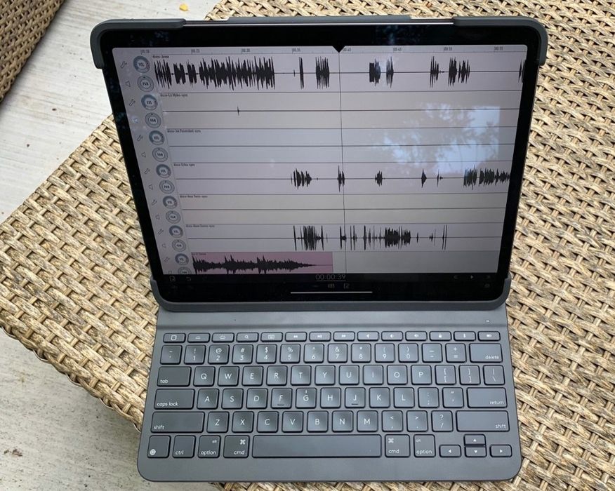 Logitech Slim Folio Pro for iPad Pro 11-inch