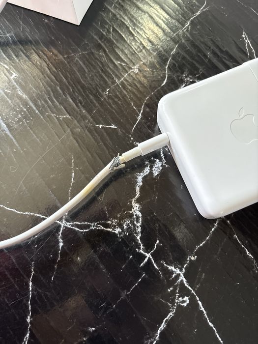 Продам MacBook Pro