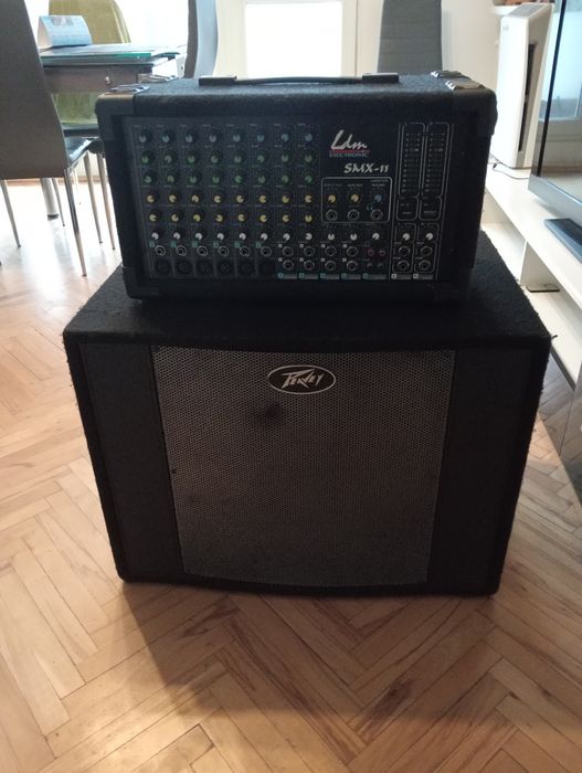 Subbas Peavey powermixer Ldm Smx11 2x200w