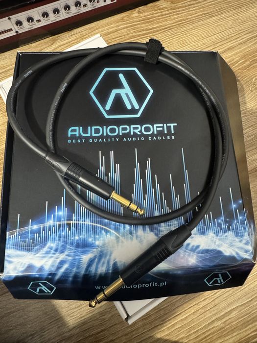 Profesjonalny zestaw mikrofonowy: rode procaster + interfejs + statyw