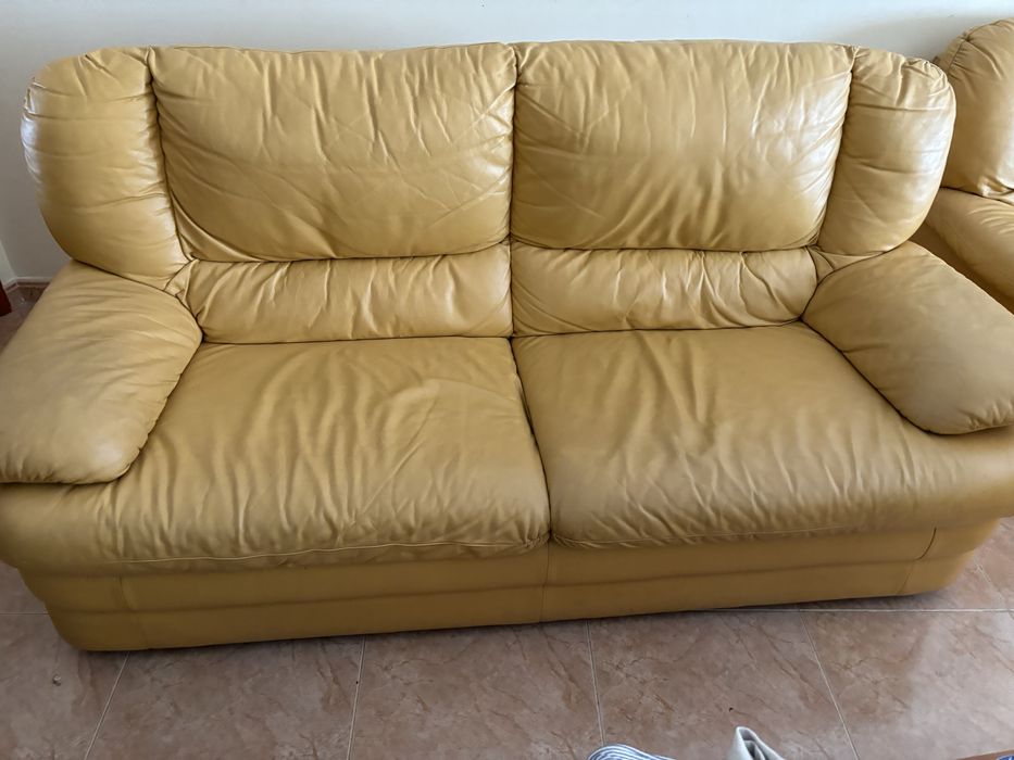 Sofas em pele genuina