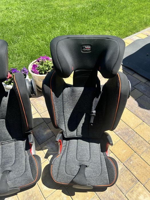 Автокрісло Britax-Romer Kidfix