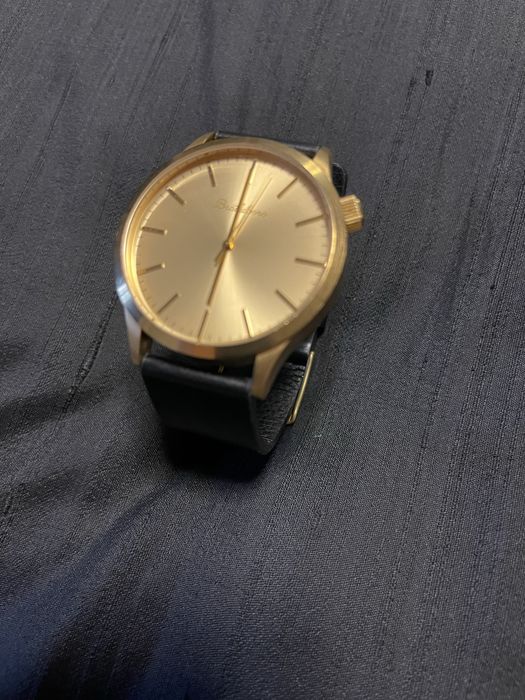 Relogio Bratleboro dourado