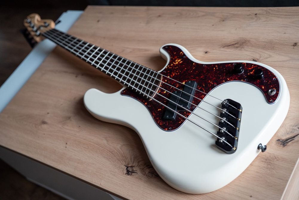 Gitara basowa Dingwall Super P5 - Multiscale / Made in Canada / Stan Idealny / Precision