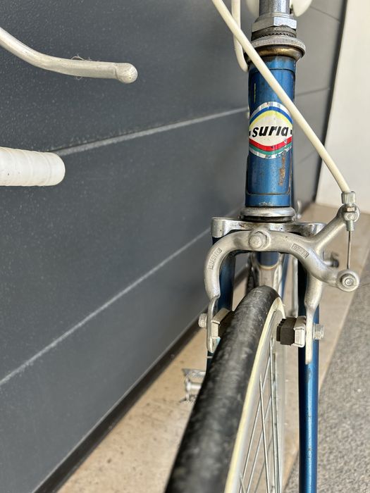 Bicicleta de estrada da marca Suria,(Sucena e Faria)