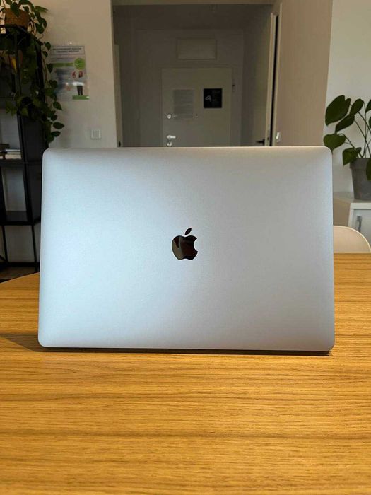 MacBook Pro 15 i7 16GB 512GB A1707 Space | Odbiór 24-30gr! | RokGwar