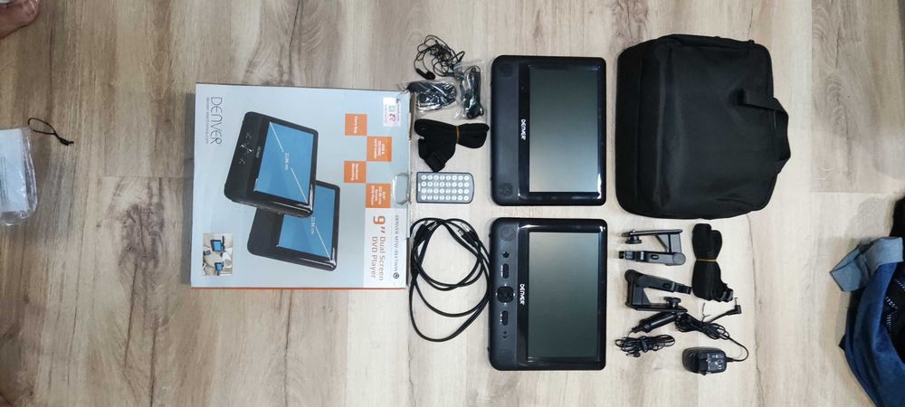 leitor DVD portátil de dois écrans para automóvel  casa ou ferias