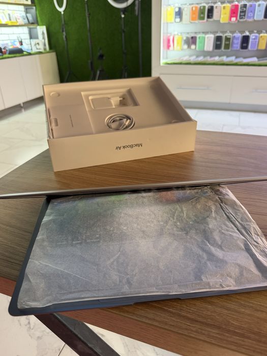 MacBook Air 13 M1 256GB / 8GB
