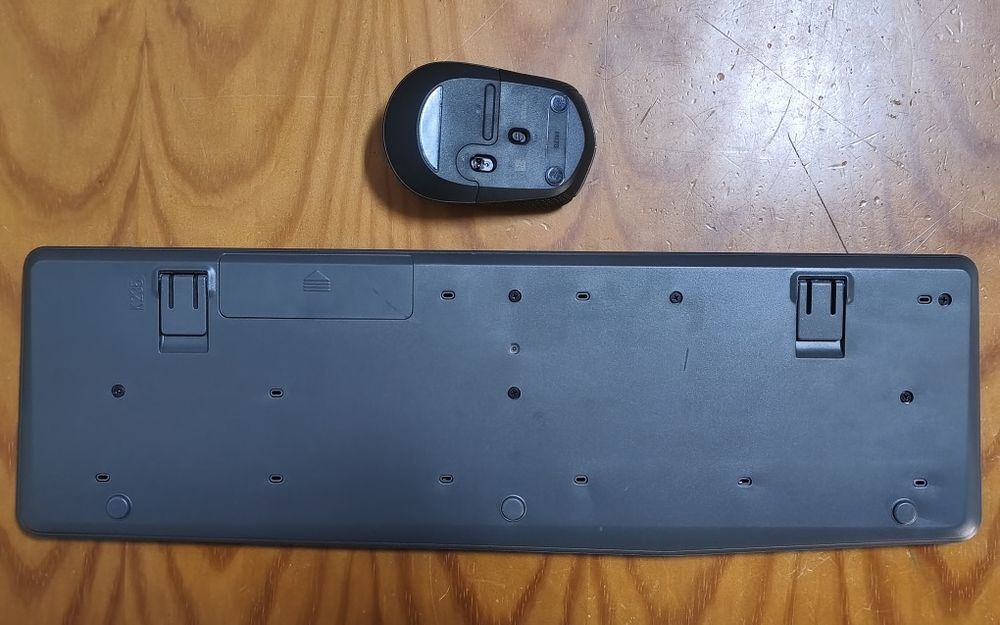 Teclado + Rato Logitech MK235 Wireless PT