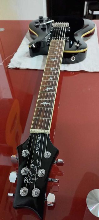 PRS SE Mark Tremonti em excelente estado. Dou garantia