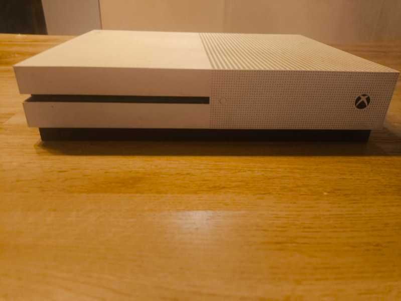 Na sprzedaż Xbox one