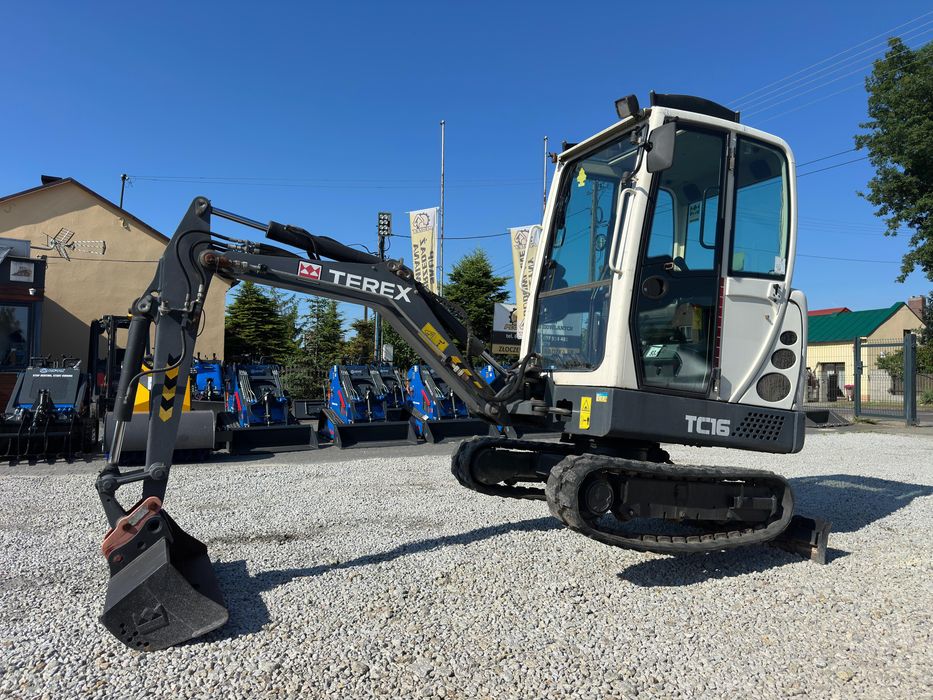 Minikoparka TEREX TC16 z 2014r Ładna 1720kg. rozsuwane podwozie długie ramie Transport Leasing Okazja !!!