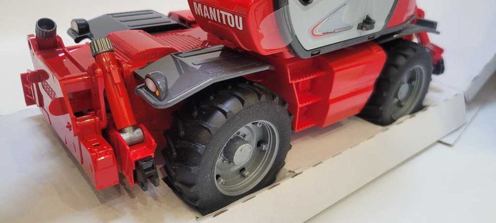 Bruder 02129 ładowarka Manitou z akcesoriami nr. 14