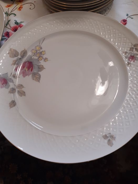 Sprzedam serwis obiadowo-kawowy