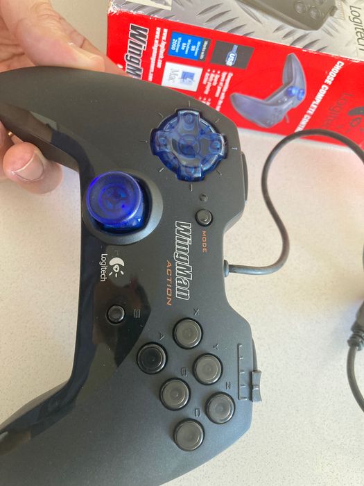 Comando Wingman action pad