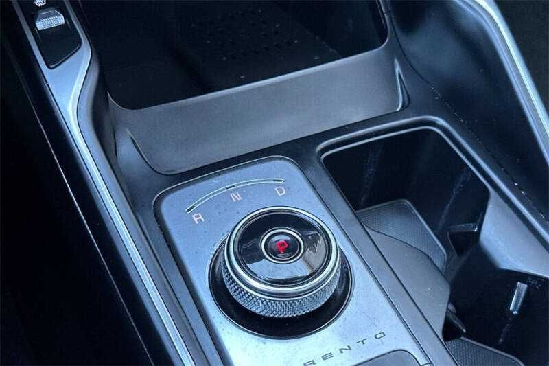 2022 Kia Sorento Hybrid EX
