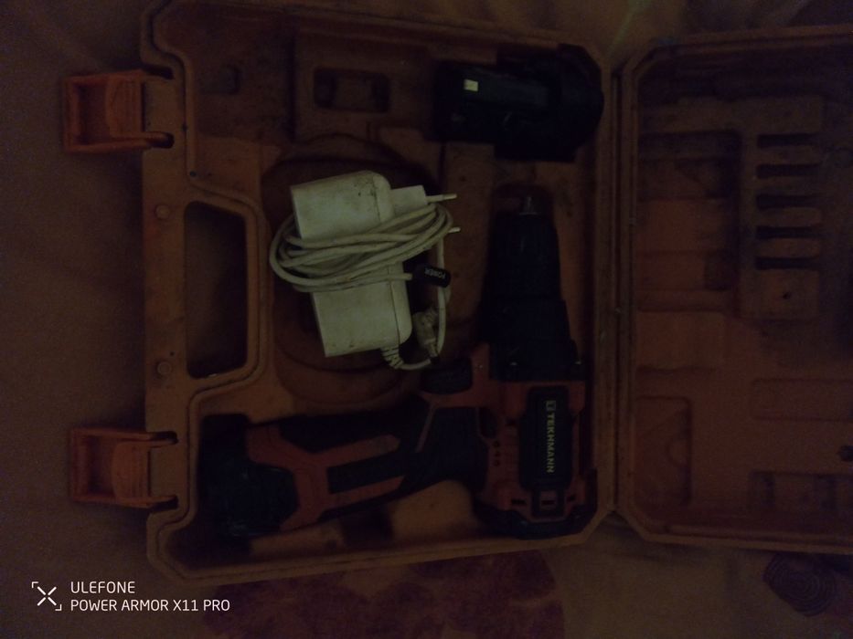 Текман шуруповерт