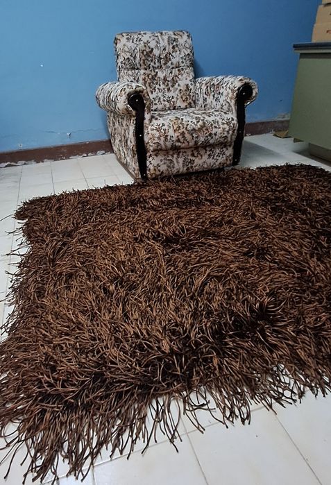 Carpete castanha 165x125cm