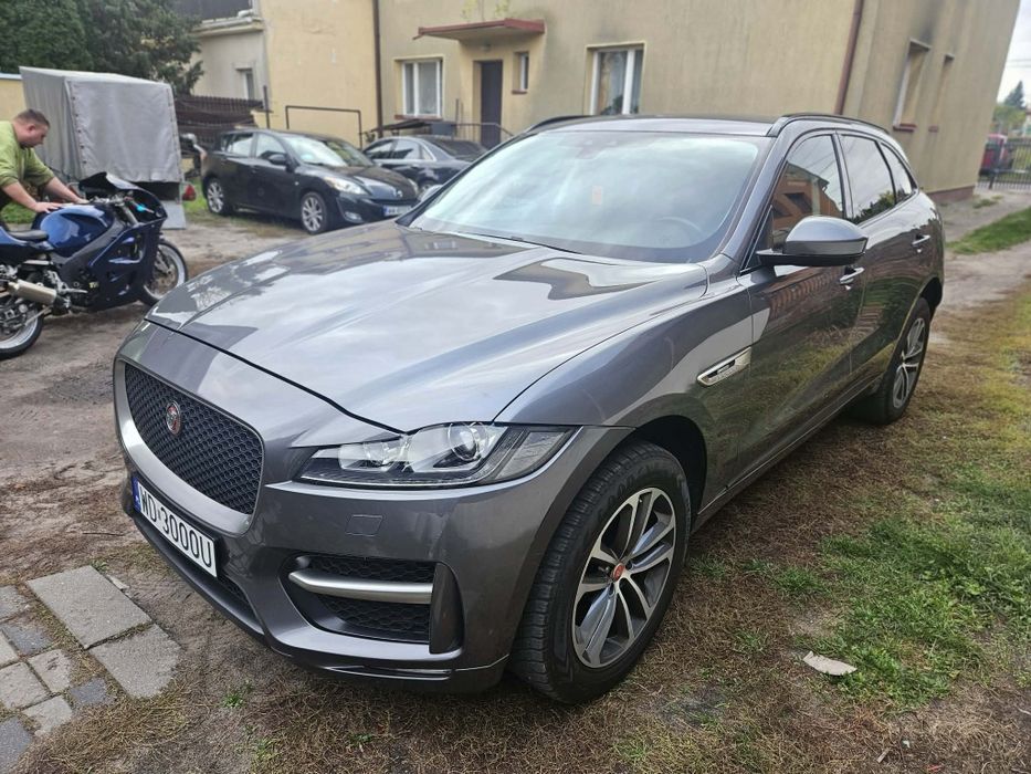 Jaguar f-pace R sport automat 2.0d