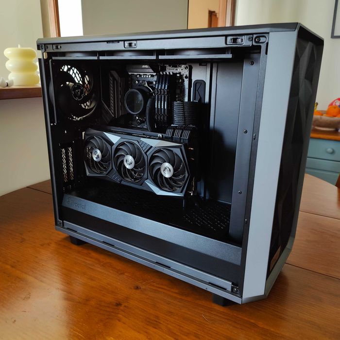 Gaming PC / Workstation - RTX 3080, Ryzen 7 5700x3D, 32GB Ram, 2TB SSD