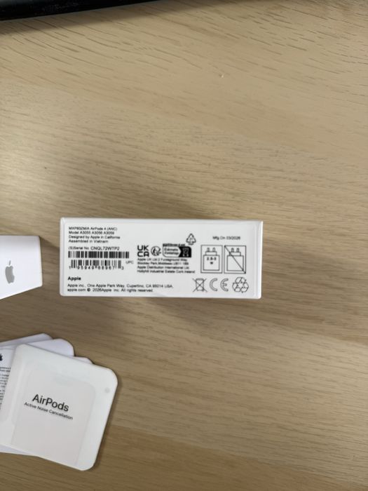 Nowe AirPods 4 Anc