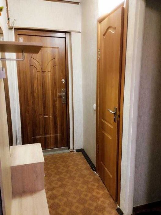 Продам трьохкімнатну квартиру