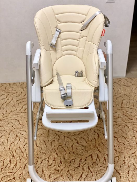 дитячий  стільчик для годування Carrello Concord