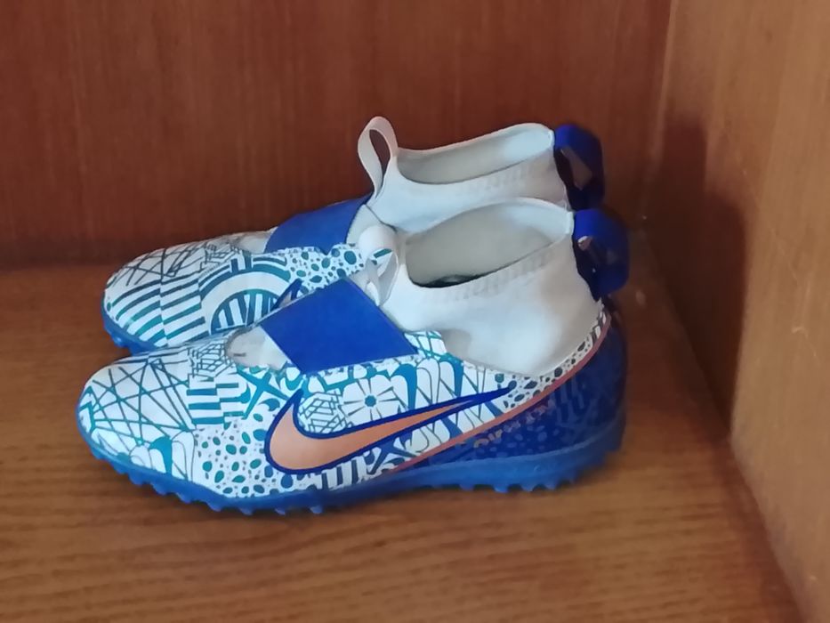 Chuteiras Nike CR7 Mercurial