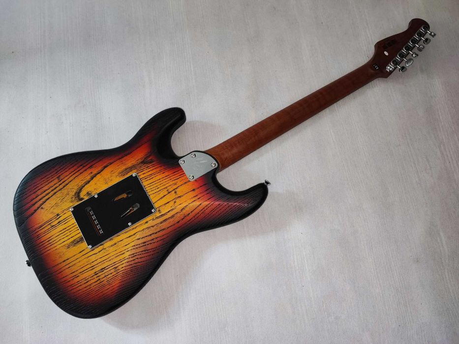 HARLEY BENTON ST-MODERN PLUS HSS SBBL gitara stratocaster - ustawiona