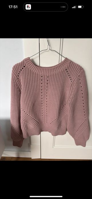 Gruby sweter pudrowy róż Reserved M