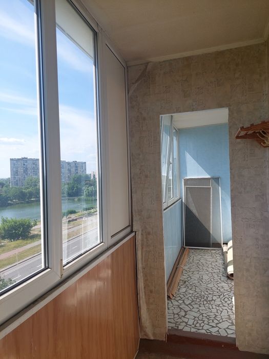 Продам 2х комнатную кв-ру  Киев ул. Радужная 17