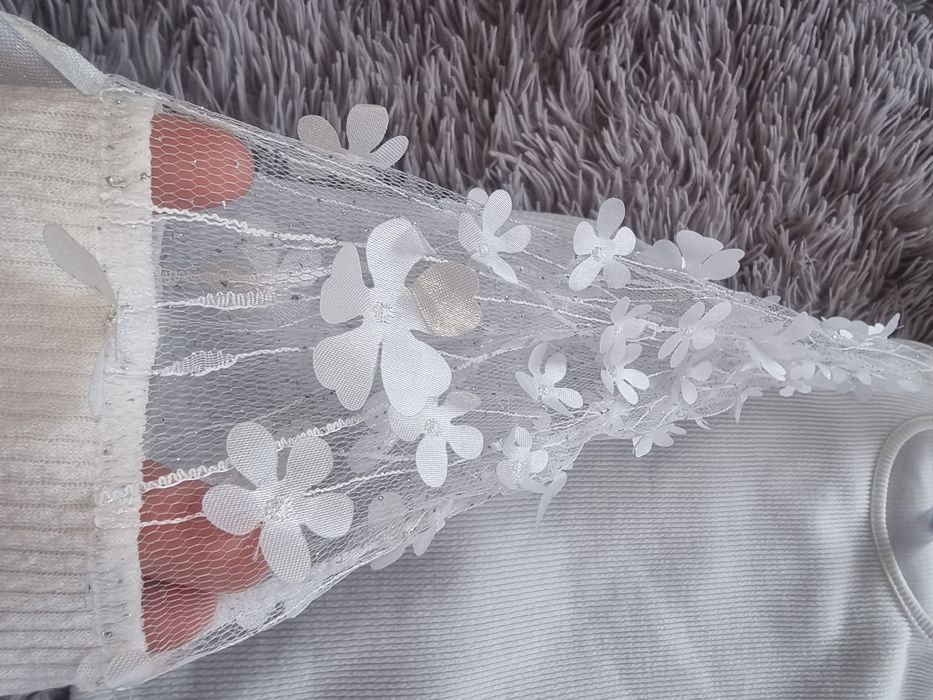 Святкова кофтинка