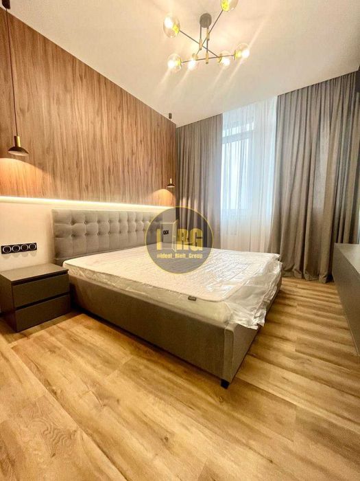 Без%, 1К, ЖК Манхеттен, Берестейский п-кт, Перша сдача, Генератор