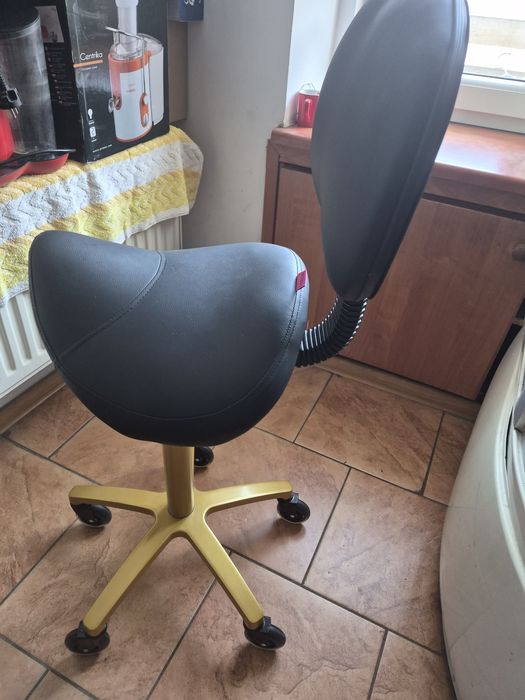 Taboret rodeo z oparciem nowy
